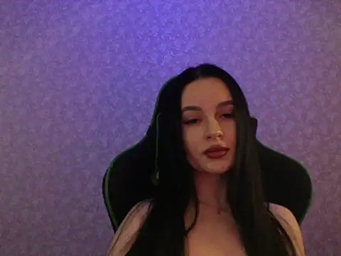 Snapshot of Lulii24 chatting on March 14, 10:04 pm Lulii24 online show from March 14, 10:04 pm