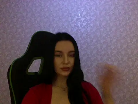Snapshot of Lulii24 chatting on March 20, 10:03 pm Lulii24 online show from March 20, 10:03 pm