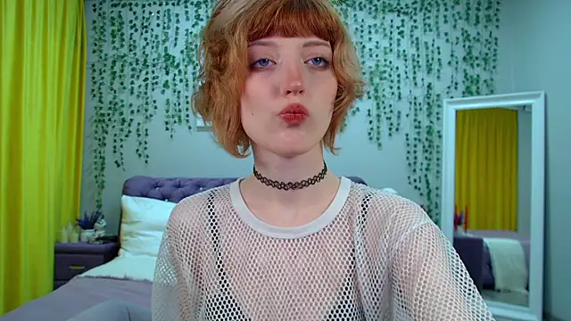 MistyMarlo online show from February 6, 6:18 am