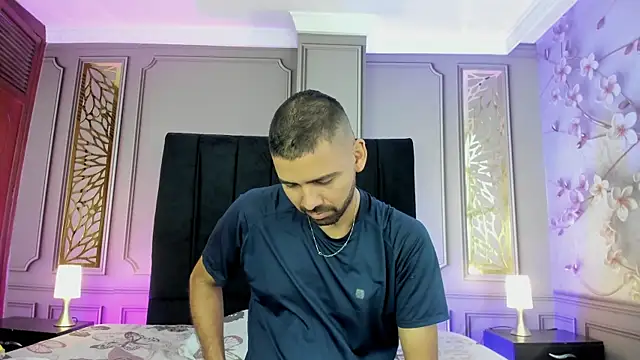 magnus serket online show from October 17, 11:35 am