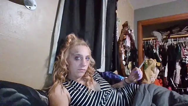 flavi1996 online show from September 28, 5:46 am