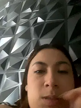 MacarenaRosse online show from October 21, 7:36 pm