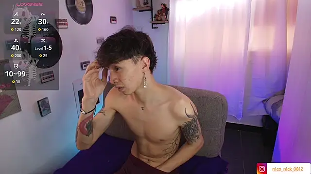 Snapshot of Nick_Bangover_ chatting on September 15, 7:58 pm Nick Bangover  online show from September 15, 7:58 pm