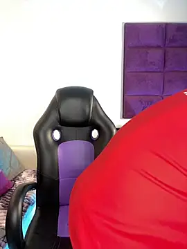 Snapshot of AdrianRinaldi chatting on November 5, 8:09 pm AdrianRinaldi online show from November 5, 8:09 pm