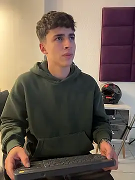 Snapshot of AdrianRinaldi chatting on January 7, 8:00 pm AdrianRinaldi online show from January 7, 8:00 pm