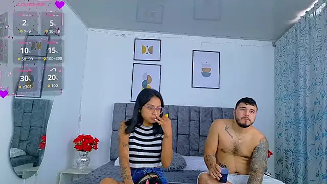 Snapshot of Soffia_Konig_ chatting on May 29, 2:26 pm Soffia Konig online show from May 29, 2:26 pm