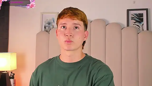 Eragonbooy online show from April 26, 11:46 pm