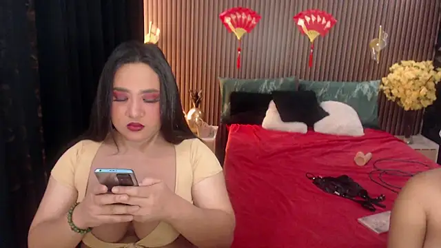 Hotcum ella online show from September 19, 1:07 am