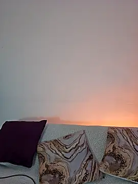 AliishaPss online show from March 11, 8:04 pm