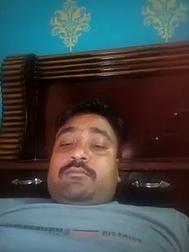 Raju fuckerr online show from April 20, 8:17 am