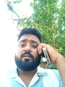 Snapshot of Raju_fuckerr chatting on May 29, 7:28 am Raju fuckerr online show from May 29, 7:28 am