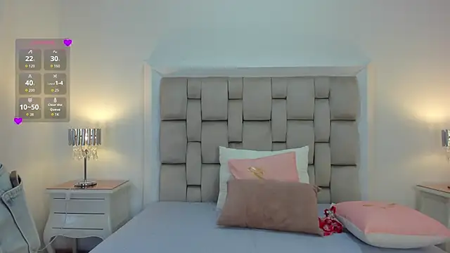 frehia dimou online show from April 10, 11:26 am