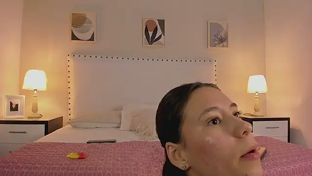 scarlettTease  online show from February 25, 1:59 am