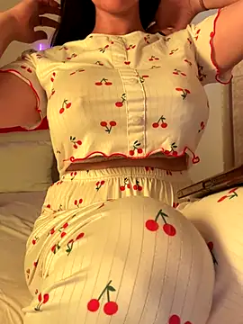 Snapshot of OnlyRima chatting on September 8, 3:00 pm OnlyRima online show from September 8, 3:00 pm