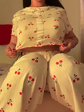 Snapshot of OnlyRima chatting on September 17, 9:27 pm OnlyRima online show from September 17, 9:27 pm