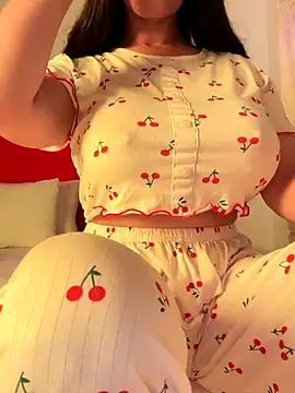 Snapshot of OnlyRima chatting on September 22, 11:23 am OnlyRima online show from September 22, 11:23 am