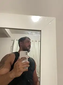 alanjordan100 online show from February 16, 8:27 pm