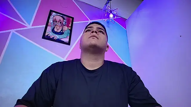 naomi campbel  online show from March 11, 8:26 pm