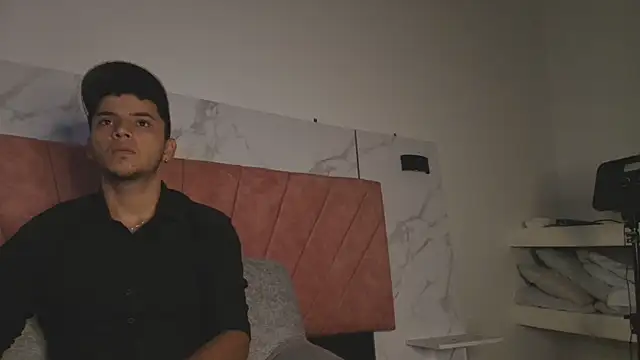 HellAndDante  online show from December 3, 9:29 am