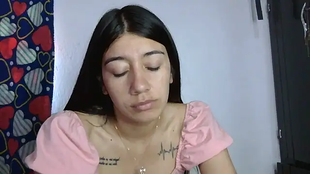 Madow Lu online show from November 7, 3:01 pm