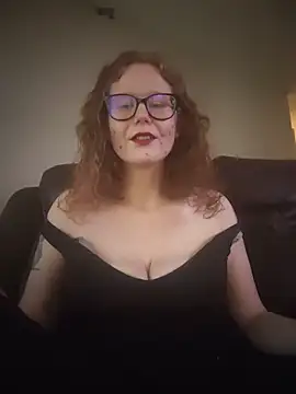 Snapshot of haveagoodtime33 chatting on May 19, 1:33 am haveagoodtime33 online show from May 19, 1:33 am