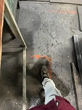 meralund9inch online show from February 19, 4:19 am