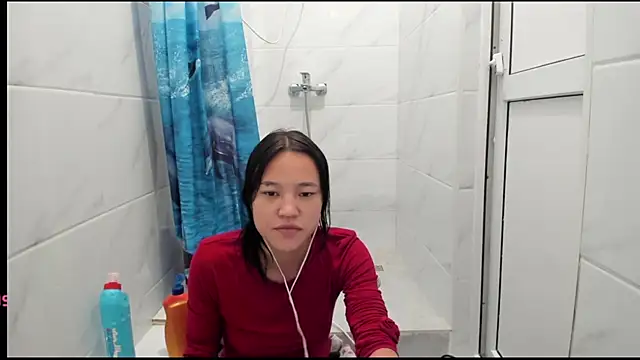 Snapshot of soska26 chatting on September 19, 3:24 pm soska26 online show from September 19, 3:24 pm