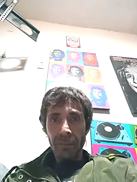 githot online show from November 17, 9:37 am