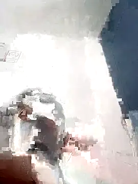 githot online show from March 11, 8:31 am