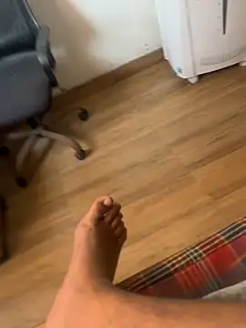 Snapshot of jackyw chatting on September 22, 9:33 am jackyw online show from September 22, 9:33 am