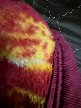 Snapshot of jackyw chatting on April 13, 6:41 am jackyw online show from April 13, 6:41 am