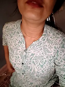 Snapshot of CUTE-PX chatting on September 23, 2:14 am CUTE-PX online show from September 23, 2:14 am