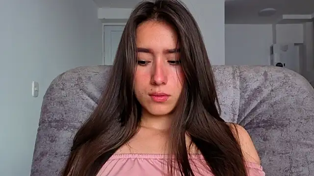 Snapshot of Adhara_Kitten chatting on April 18, 1:48 pm Adhara Kitten online show from April 18, 1:48 pm