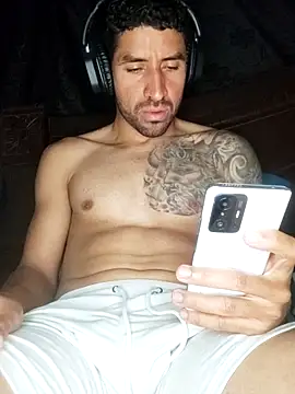 Alexsexygamer online show from April 2, 6:49 pm