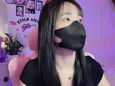 keelinnn19 online show from September 20, 5:36 pm