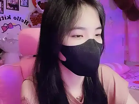 keelinnn19 online show from September 22, 7:38 pm