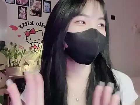 keelinnn19 online show from December 19, 6:59 pm