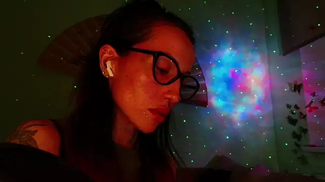 KiotoShine online show from March 5, 8:05 pm