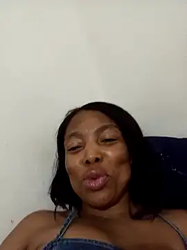 SEXYMOANSXX online show from February 8, 9:18 pm