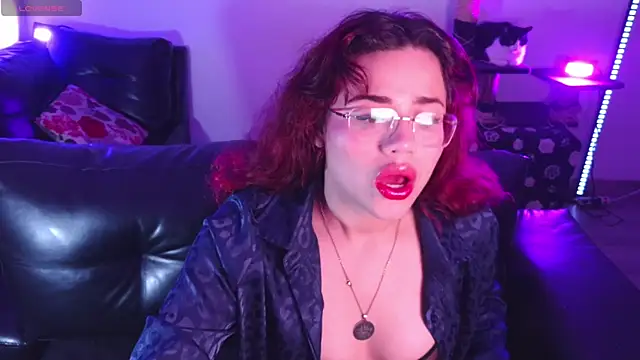 Snapshot of marsearth22_ chatting on April 14, 1:55 am marsearth22 online show from April 14, 1:55 am