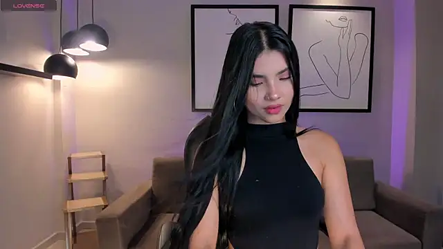 MiaLaurence online show from October 4, 7:23 pm