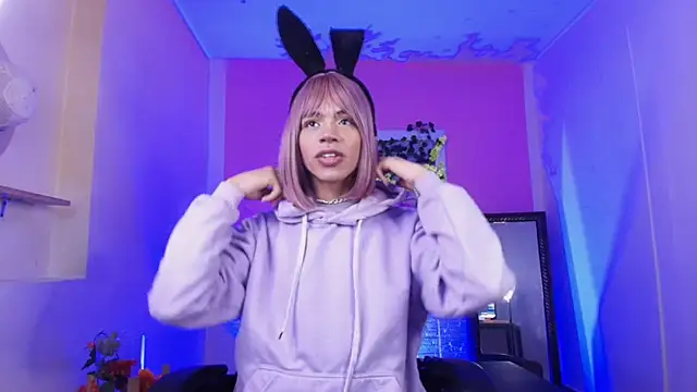 Katy bratz  online show from October 9, 2:42 am