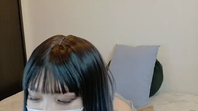 sarina at online show from March 7, 7:27 am