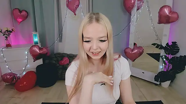 BellaMontgomery online show from February 25, 4:05 pm