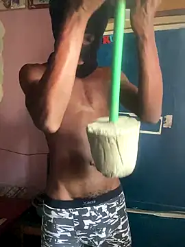 Jaydemasked online show from November 4, 12:37 pm