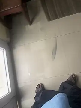 Jaydemasked online show from April 8, 10:48 am