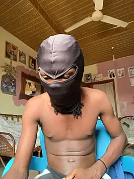 Snapshot of Jaydemasked chatting on May 15, 1:07 pm Jaydemasked online show from May 15, 1:07 pm