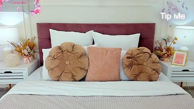 ToriSonn online show from November 17, 1:17 pm