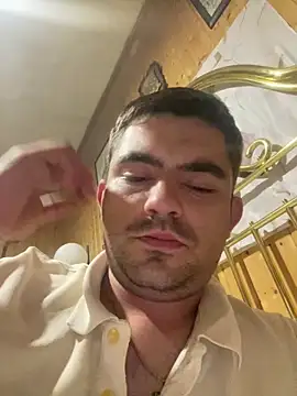 Snapshot of sexyboy1997JP chatting on April 15, 1:56 am sexyboy1997JP online show from April 15, 1:56 am