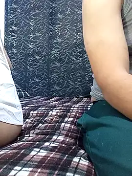 hot-twin online show from November 6, 12:39 pm